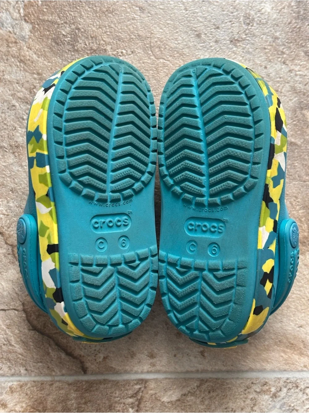Kid’s Marbled Bottom Crocband Clog Toddler Size 6